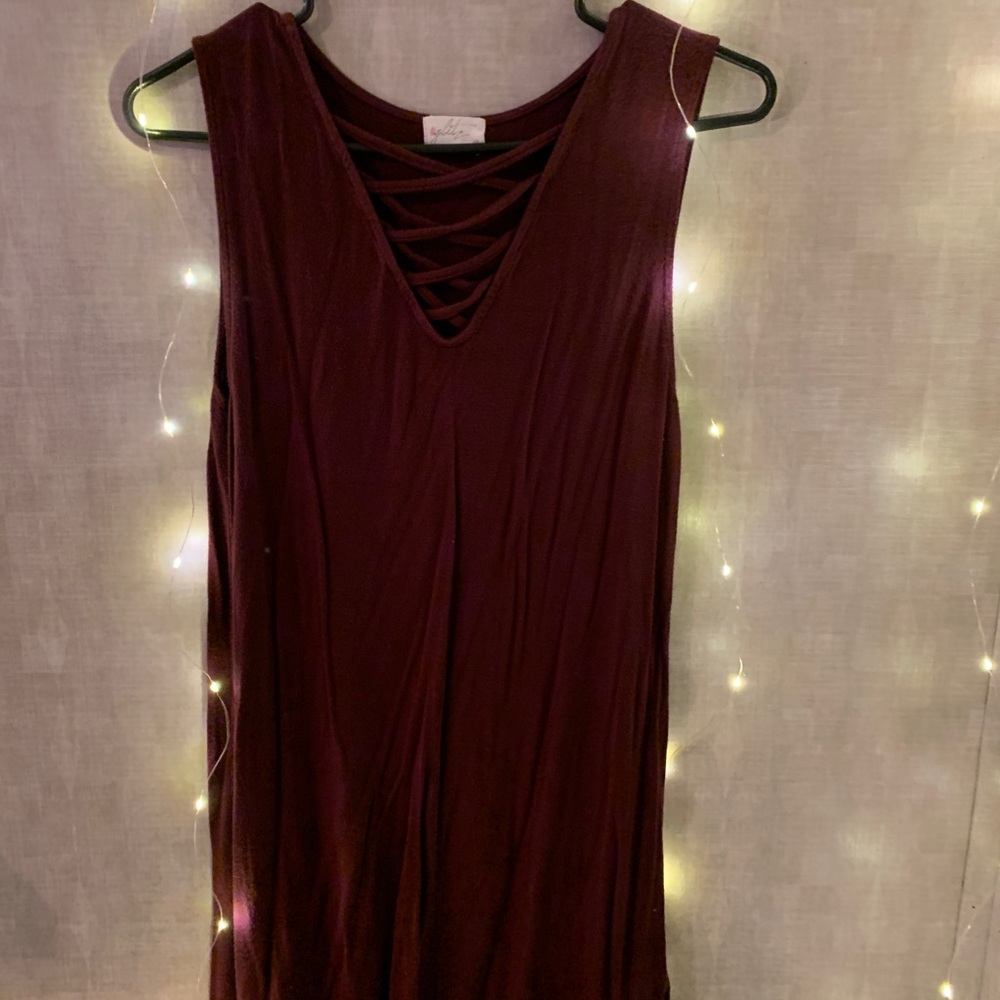 Woman’s dress Size: Medium